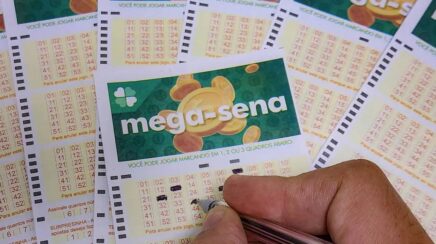 Mega-Sena realiza sorteio nesta terça-feira com prêmio estimado em 70 milhões de reais