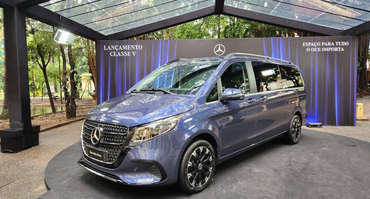 Mercedes-Benz Classe V estreia no Brasil com sete lugares