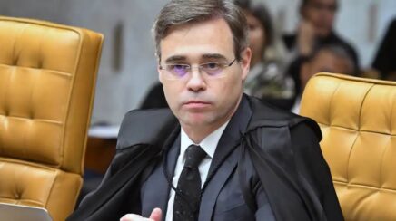 Ministro André Mendonça defende que plenário do STF analise novas conversas envolvendo Alexandre de Moraes e Daniel Vorcaro