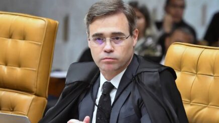Ministro André Mendonça determina soltura de ex-procurador-geral do INSS investigado em fraude