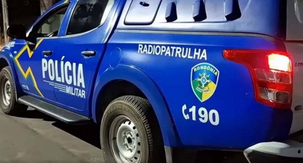 Mulher é resgatada pela polícia após ficar trancada em apartamento por dois dias em RO