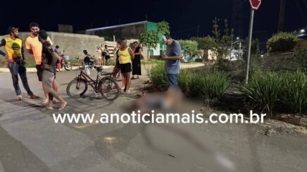 Mulher fica ferida após ser atropelada por automóvel durante conversão em rua de RO
