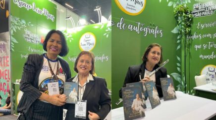 Musicista Rosemary Abensur é destaque na Bienal Internacional de SP com autobiografia e apresentação Cultural