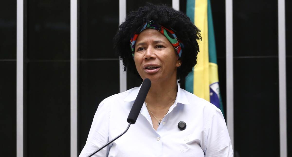 PEC 47 é aprovada na CCJ e Sílvia Cristina é a única deputada de Rondônia presente