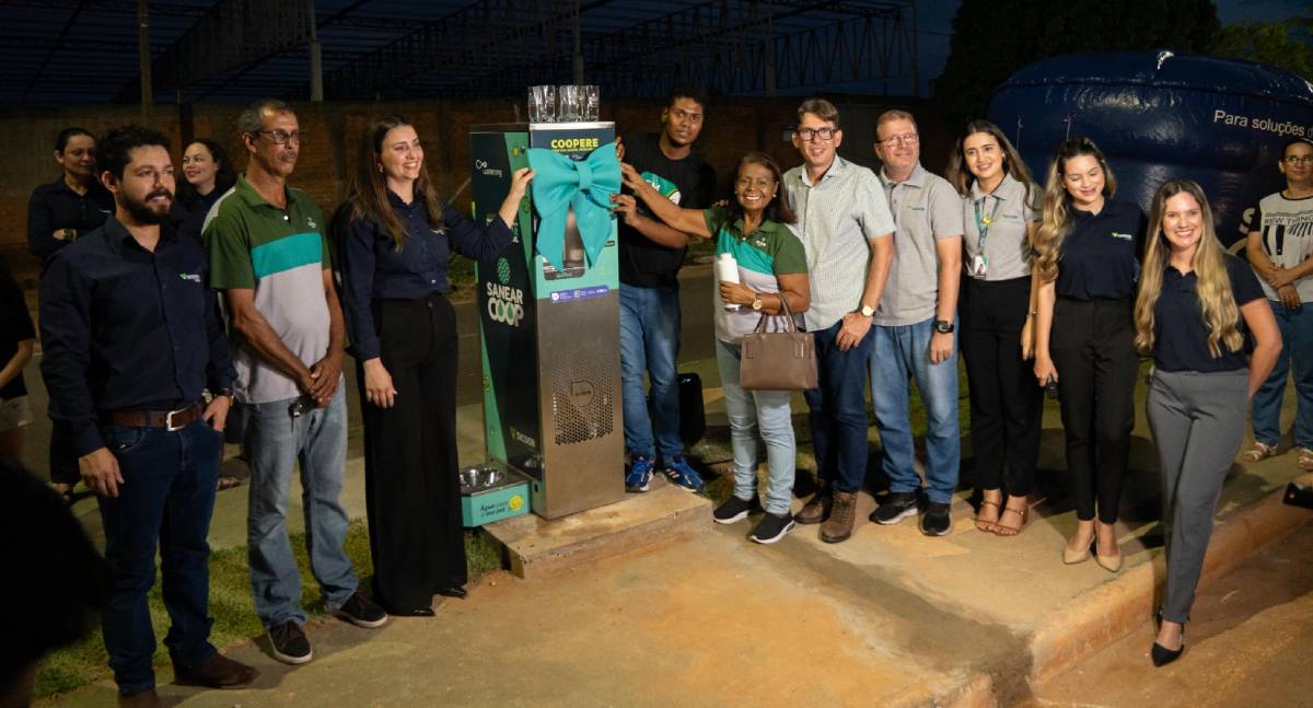 Pista de Caminhada da Linha 605 ganha ponto de hidratação com água potável gelada e bebedouro para pets