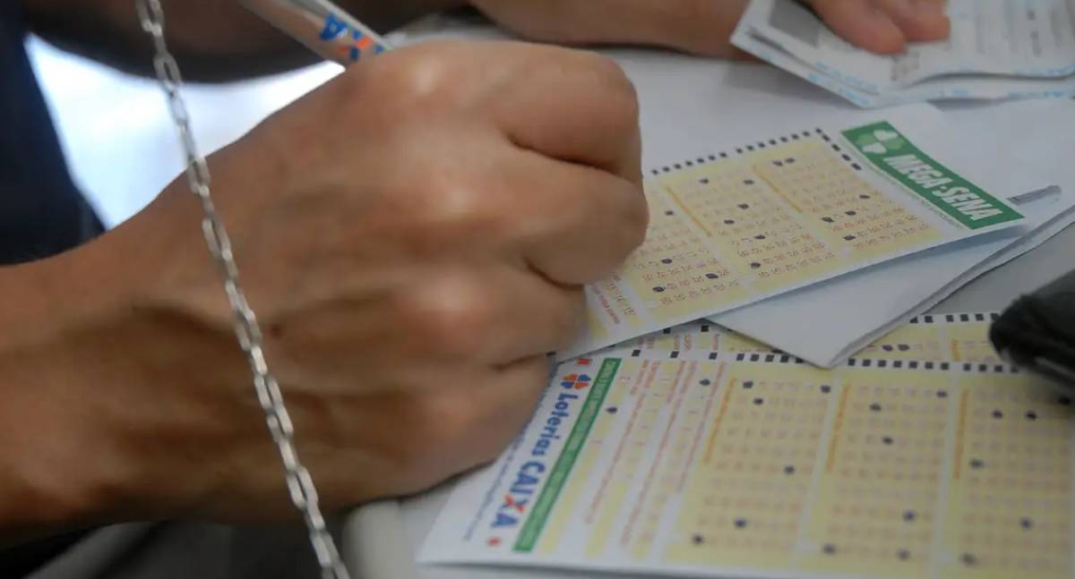 Premio da Mega Sena acumula e chega a 76 milhões de reais para o próximo sorteio