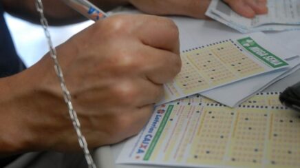Prêmio da Mega-Sena acumula em R$ 41 milhões após sorteio sem ganhadores na faixa principal