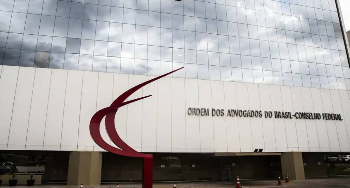 Presidente em exercício sanciona lei que amplia diretoria e altera cargos no Conselho Federal da OAB