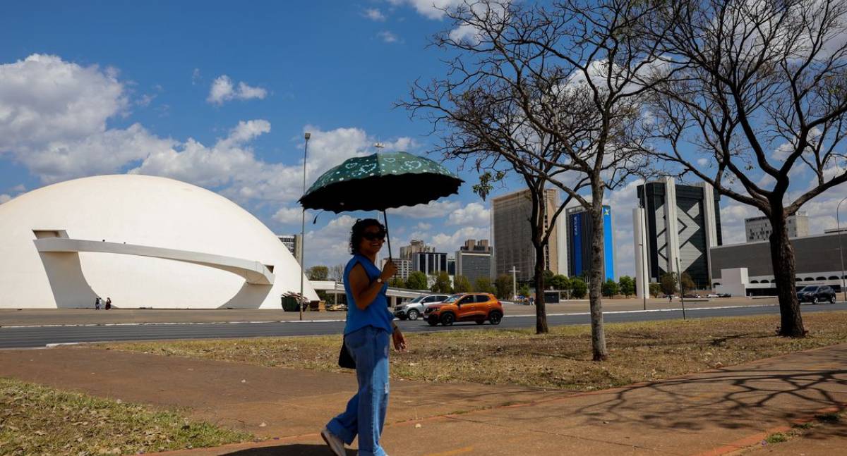 Previsão do Inmet aponta outubro com calor intenso e chuvas irregulares no país