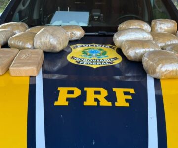 PRF apreende drogas transportadas em motocicleta na BR-364 em Porto Velho