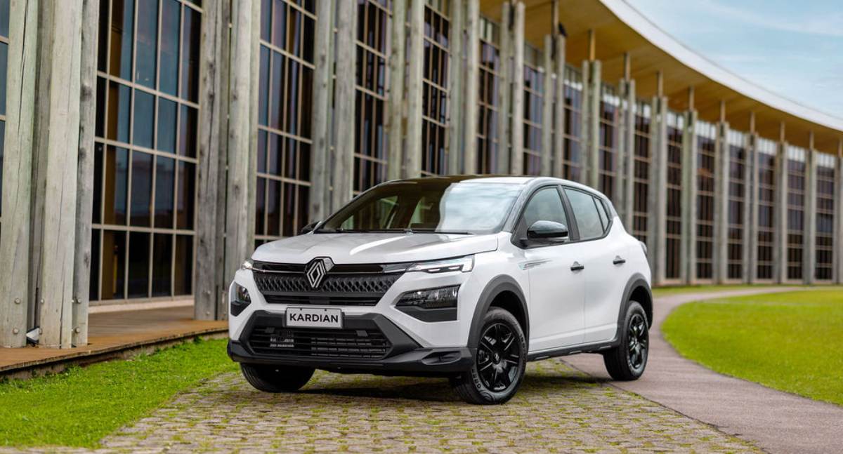 Renault Kardian Vibe chega por R$ 99.990 na linha 2027