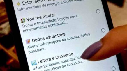 Saiba como realizar a atualização cadastral da conta de energia pelos canais digitais
