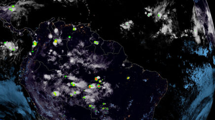 Rondônia tem nebulosidade variável, pancadas de chuva e sinais de atividade elétrica, aponta GOES-19