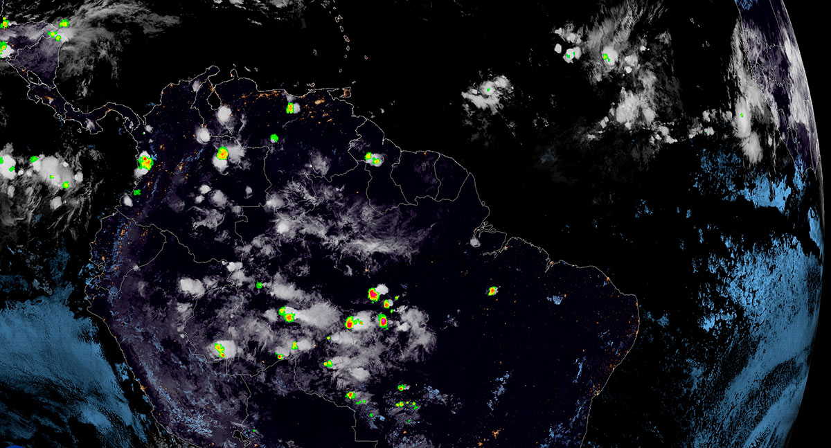 Rondônia tem nebulosidade variável, pancadas de chuva e sinais de atividade elétrica, aponta GOES-19