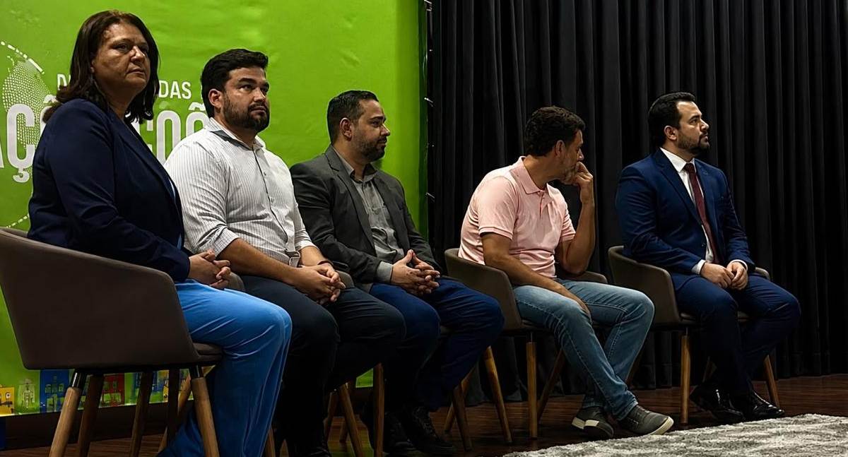 Vereador Léo Alencar prestigia posse de diretores escolares e reforça apoio à gestão municipal em Porto Velho
