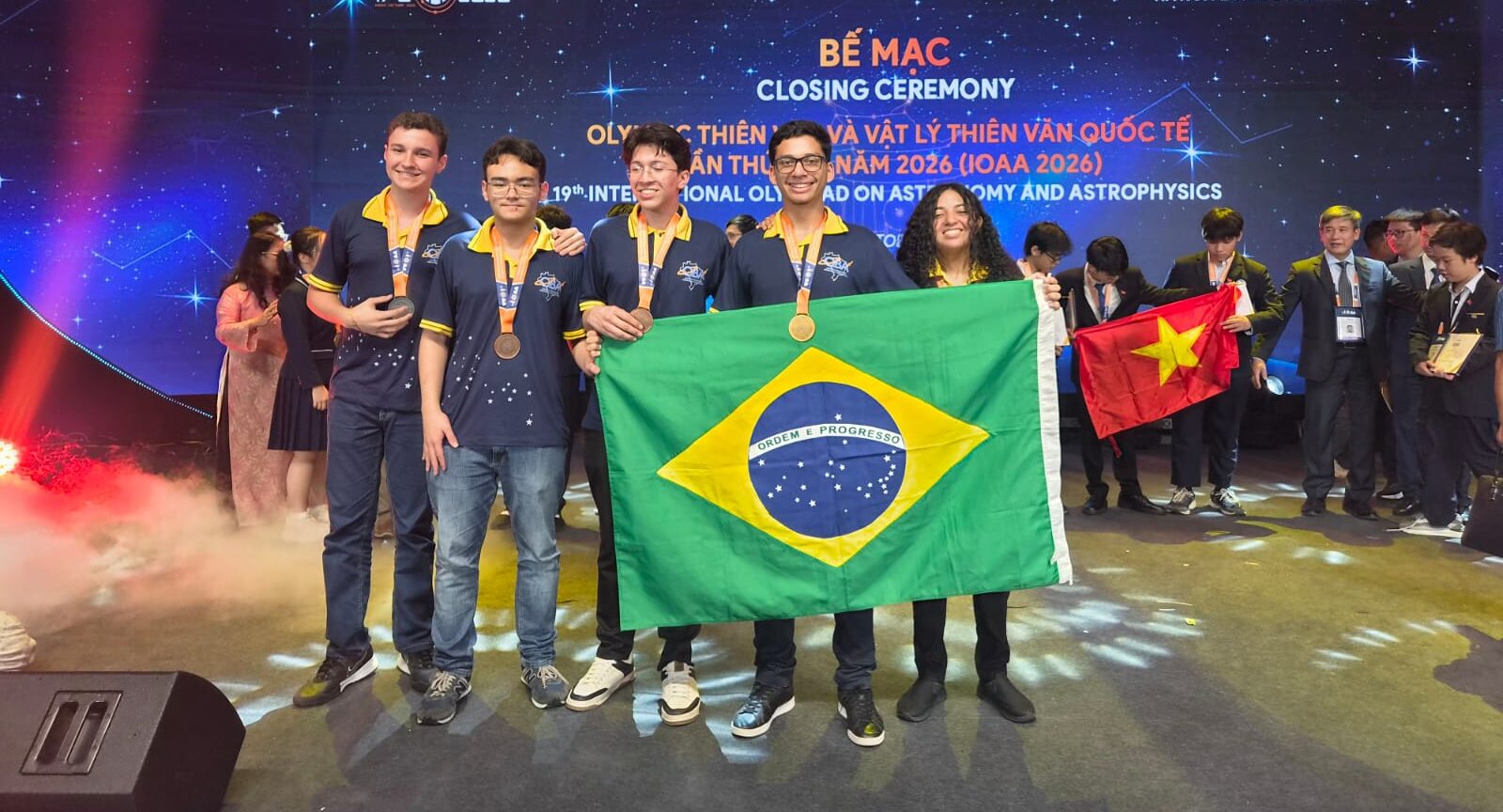 Brasil conquista ouro, prata e três bronzes na IOAA 2026