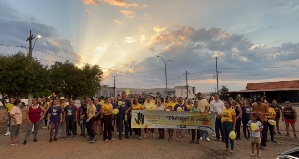 Caminhada em Jaru encerra ações do Setembro Amarelo