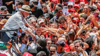 Lula recorrerá à Justiça contra suspensão do canal “Exército do Lula”
