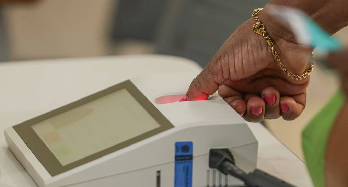 TSE registra 1.543 urnas substituídas no primeiro turno