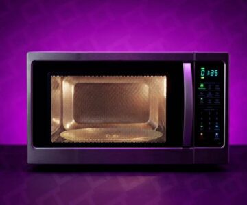 Ligar o micro-ondas vazio pode estragar o aparelho?