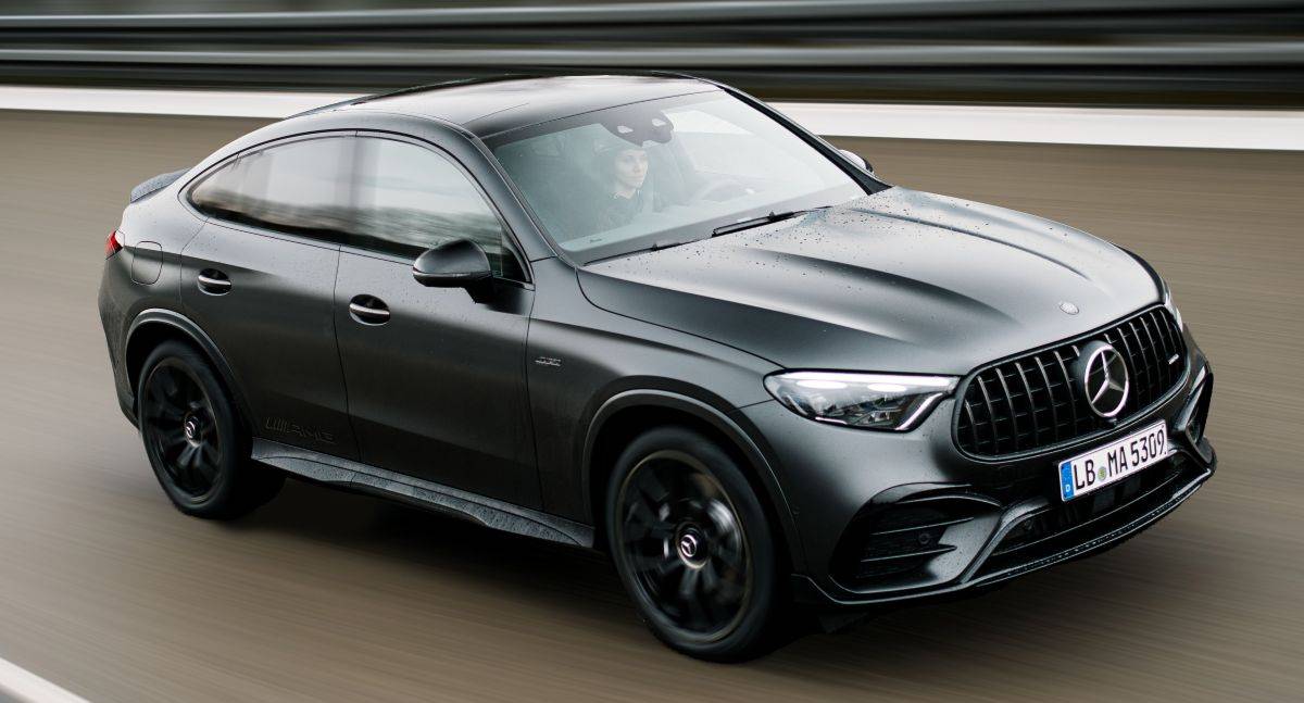 Mercedes-AMG GLC 53 estreia no país como SUV e Coupé