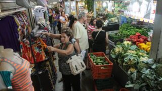 Cortes em benefícios sociais podem afetar economias do interior