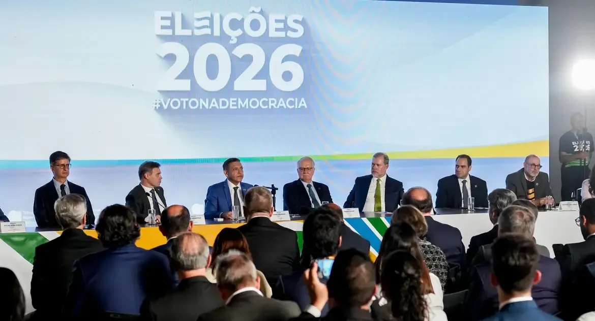 TSE explica atraso na totalização dos votos por congestionamento de dados