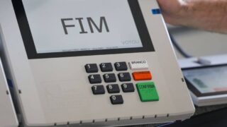Abstenção cai no segundo turno e eleições de 2026 registram o menor percentual de ausências dos últimos 20 anos