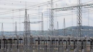 Aneel projeta três leilões de transmissão de energia para 2027 com investimentos superiores a R$ 50 bilhões