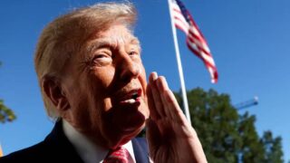 Aprovação de Donald Trump cai ao menor nível do mandato antes das eleições nos Estados Unidos