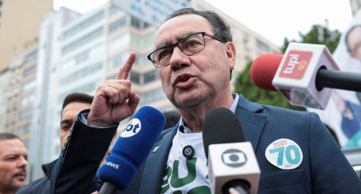 Augusto Cury anuncia silêncio sobre segundo turno da eleição presidencial e sinaliza fim da carreira política