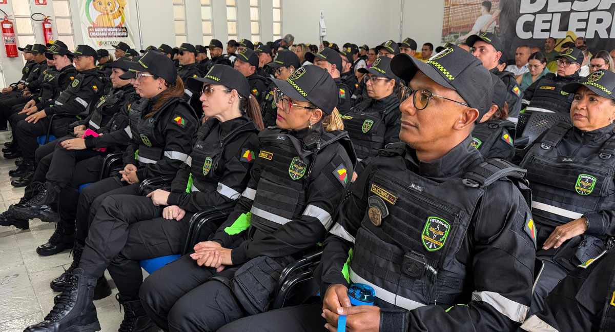 Uniforme padronizado é entregue oficialmente e estabelece nova identidade visual aos agentes de trânsito do Detran-RO
