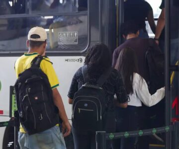 Capitais brasileiras garantem transporte público gratuito no segundo turno das Eleições 2026