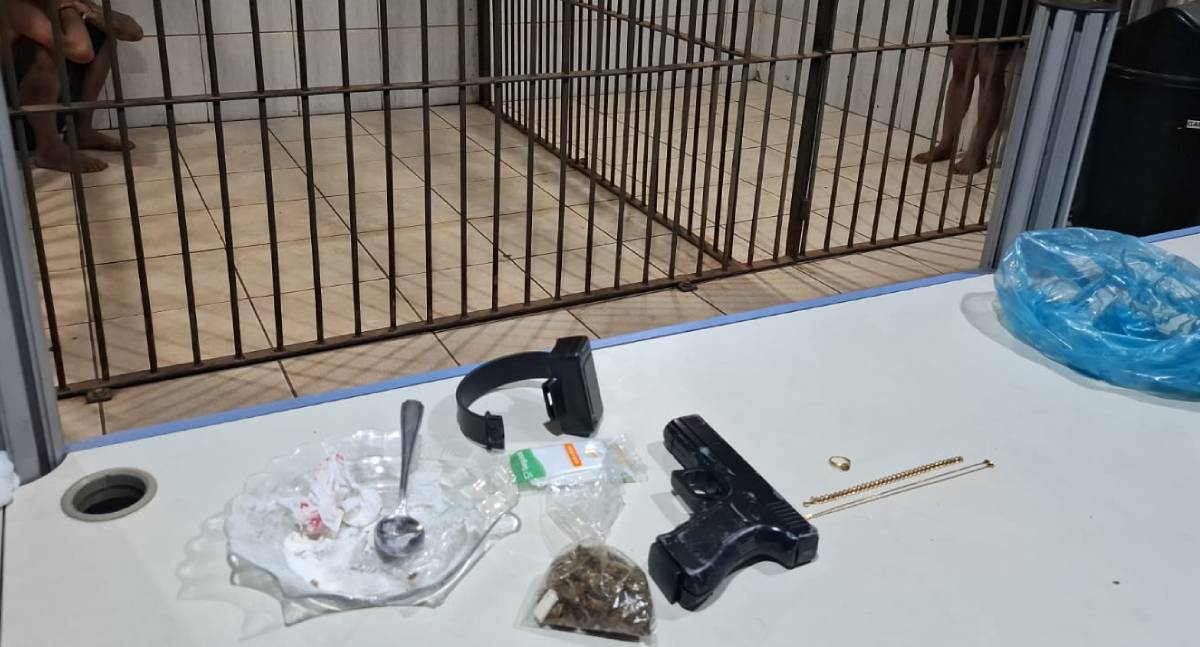 Casal é preso por tráfico de drogas e violência doméstica no bairro Costa e Silva em Porto Velho