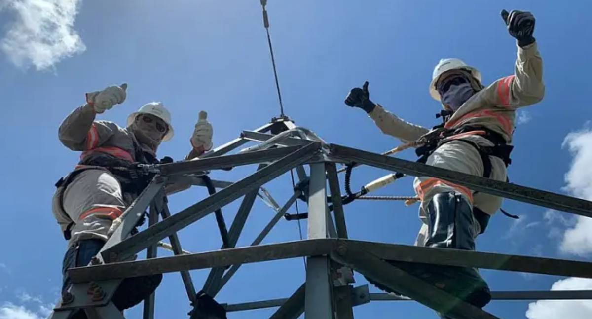 Cerca de mil eletricistas atuam para levar energia aos rondonienses