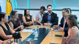 Cláudia de Jesus cobra melhorias para a educação em Rondônia