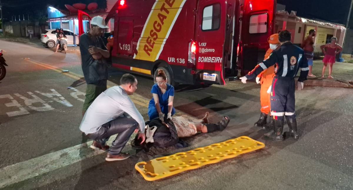 Colisão entre duas motocicletas deixa três pessoas feridas no bairro Tancredo Neves em Porto Velho