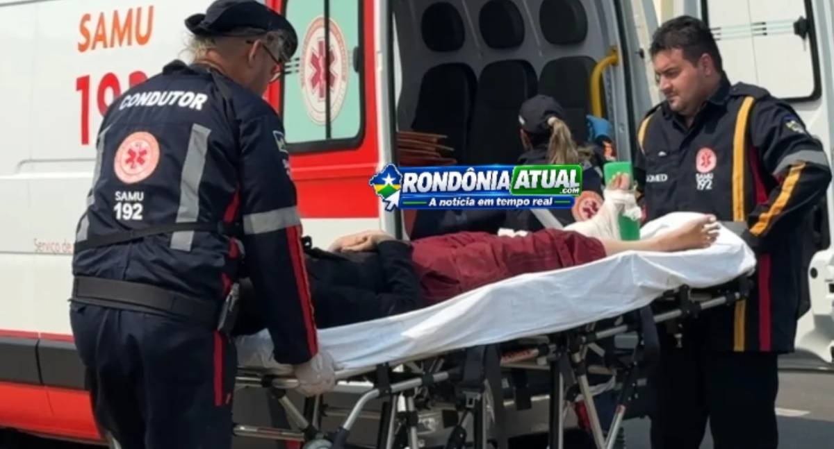Colisão entre motoneta e carro deixa mulher ferida no cruzamento da T-14 em RO