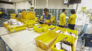 Correios e AliExpress renovam parceria estratégica para acelerar entregas de compras internacionais no Brasil