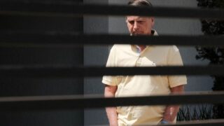 Defesa de Jair Bolsonaro pede ao STF liberação de visitas de Flávio Bolsonaro em prisão domiciliar