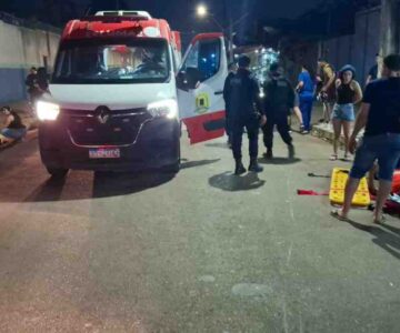Duas motocicletas colidem e deixam vítimas em estado grave em Porto Velho