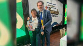 Escritora Maria de Nazaré Melo é homenageada com a Comenda Madeira-Mamoré