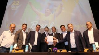 Flávio Bolsonaro consolida apoio de 14 governadores em Brasília e sela alianças estratégicas para a reta final do segundo turno