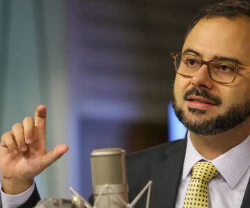 Governo federal faz alerta sobre golpes do Pix MEI e confirma início do benefício apenas para 2027