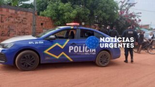 Homem ameaça irmã com faca e quebra objetos após discussão por sabão em pó no bairro Mariana