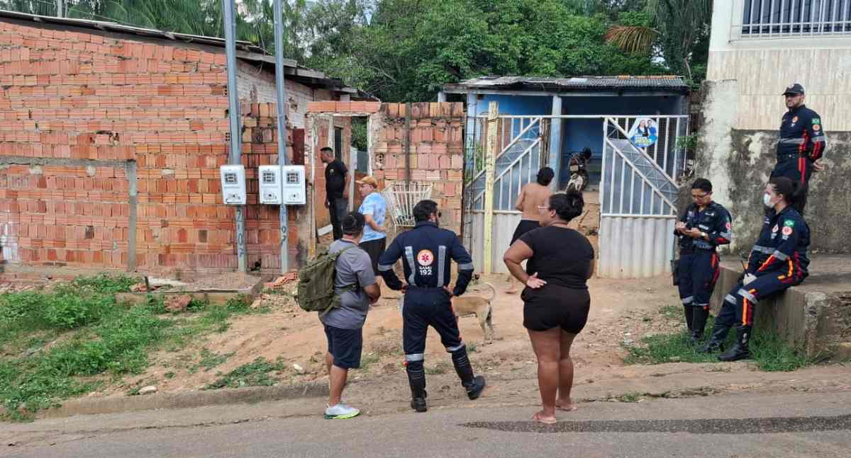 Homem é encontrado morto dentro de residência na zona sul