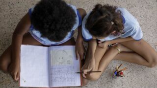 Indicadores de equidade racial avançam nas redes de ensino do país nos últimos dois anos