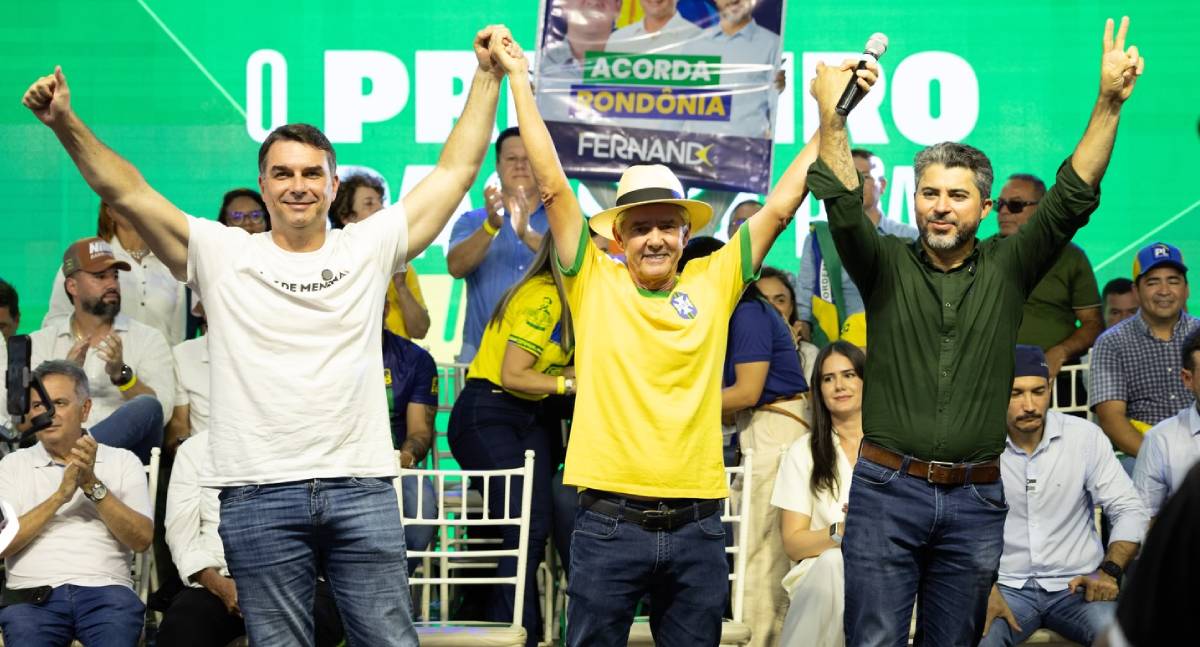 Jaime Bagattoli e lideranças da direita promovem carreata do 22 pelo interior do estado