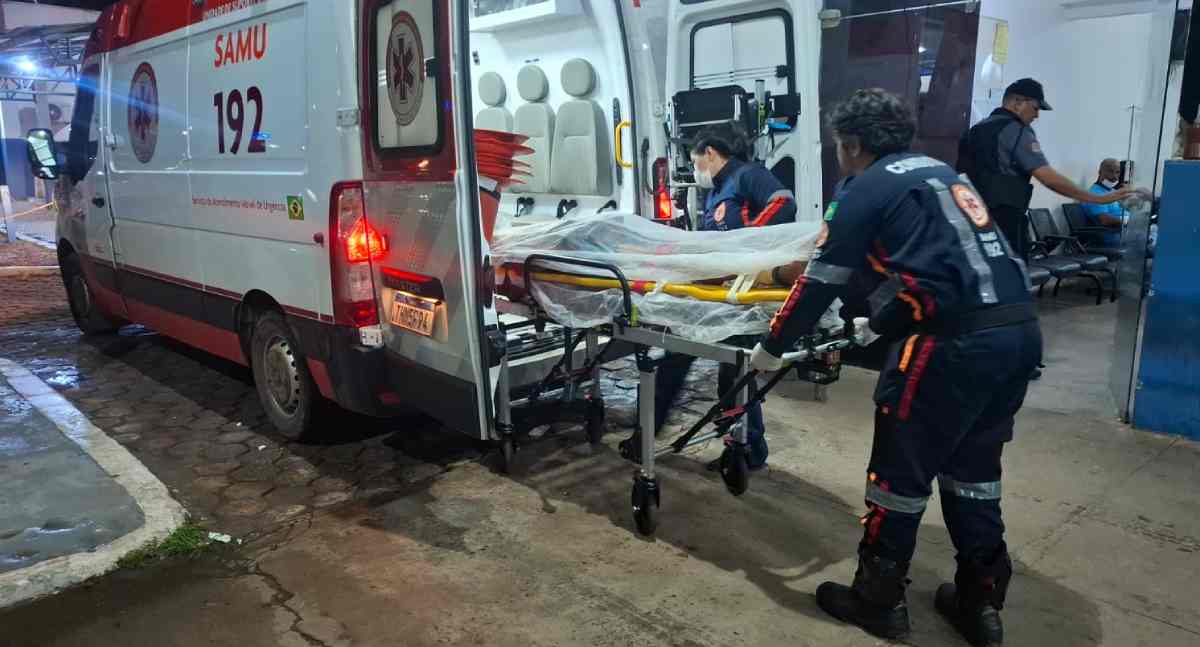 Jovem de 22 anos é esfaqueada no peito após discussão em Porto Velho