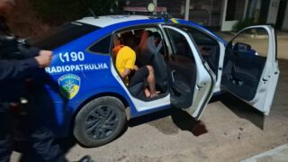 Jovem é baleado na perna após tentar desarmar policial militar durante abordagem na zona sul de Porto Velho